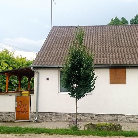 Servus Vendeghaz Lengyeltoti Exteriér fotografie