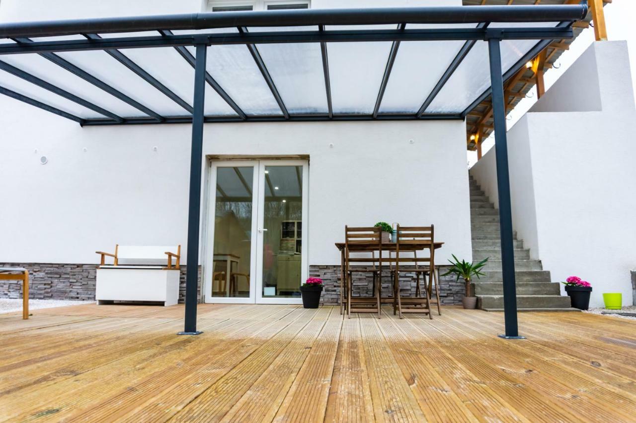 Servus Vendeghaz Lengyeltoti Exteriér fotografie